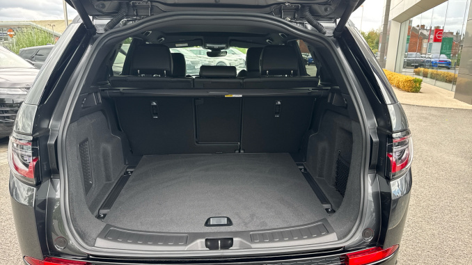 Land Rover Discovery Sport 2.0 D200 Landmark 5dr Auto [5 Seat] Diesel Station Wagon - Image 10